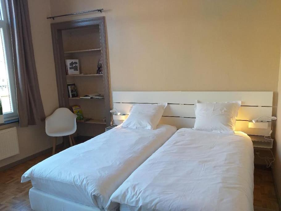 Appartement The View Динант Екстериор снимка